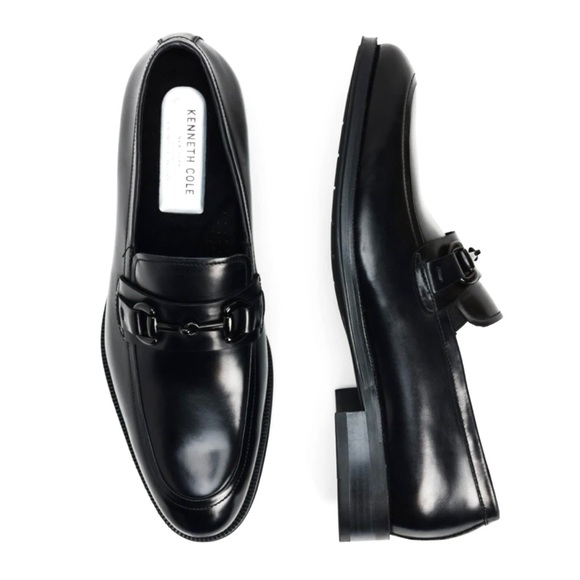 KENNETH COLE NEW YORK — BLACK, BROCK LEATHER SLIP-ON LOAFER, SIZE MENS US 8.5M - Picture 2 of 16